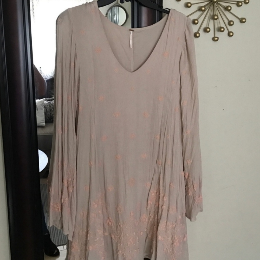 Free People Embroidered Dress. Medium.